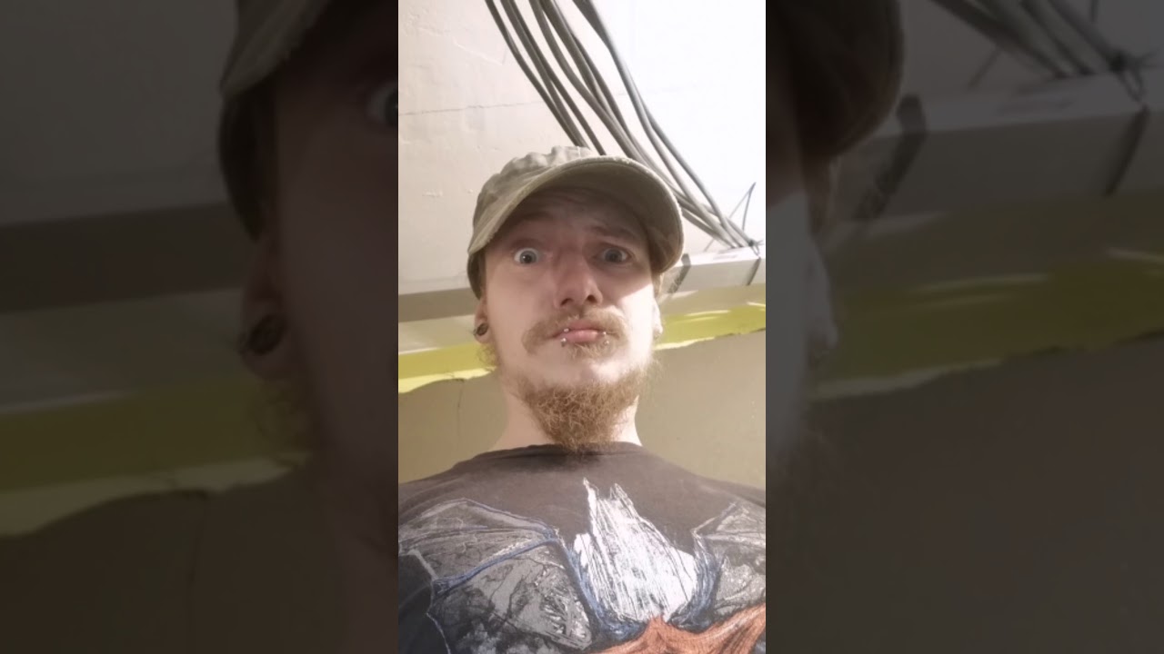 Rozjebem byt - Kifel punkačom z Popradu a.k.a. N&aacute;plň pr&aacute;ce