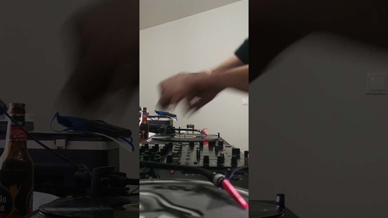 Mezclón makina legends pastis buenri Xque wonderwall vs Daniele mondello  scratch xpress