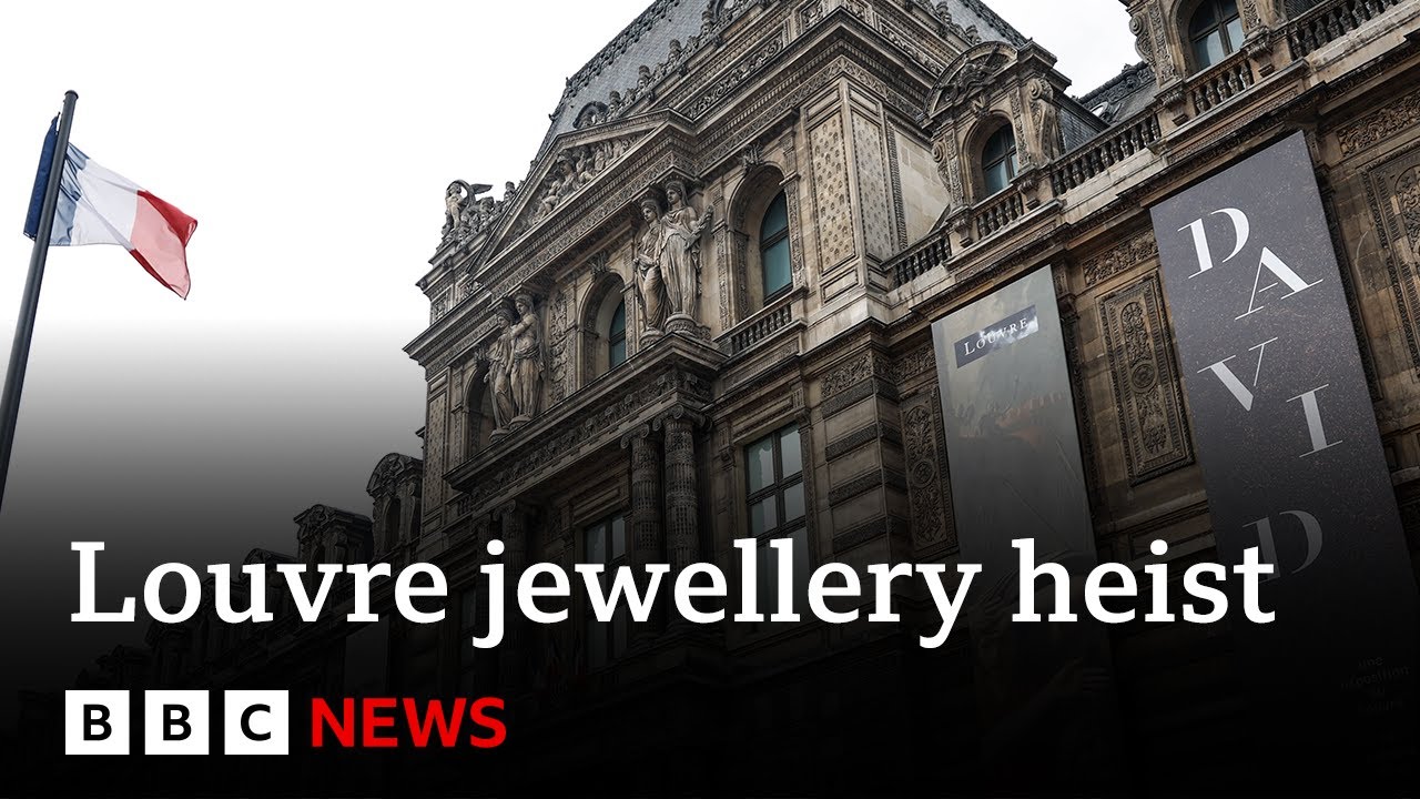 Hunt continues for thieves after jewels stolen in heist at Louvre museum in Paris | BBC News