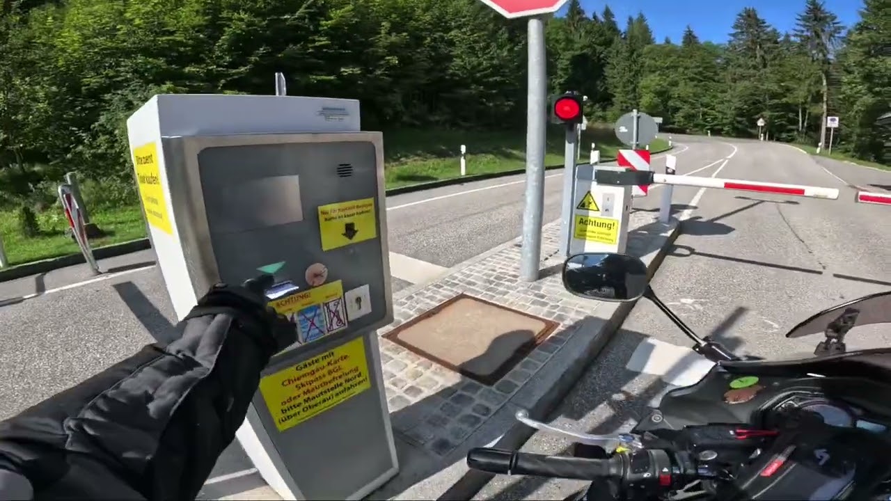 Roßfeld-Panoramastraße mit der Suzuki GSX 1250 FA