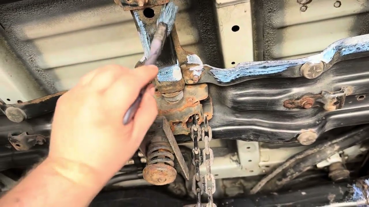 Toyota Land Cruiser 4x4, chassis detail, rust protection and wax oyl underseal