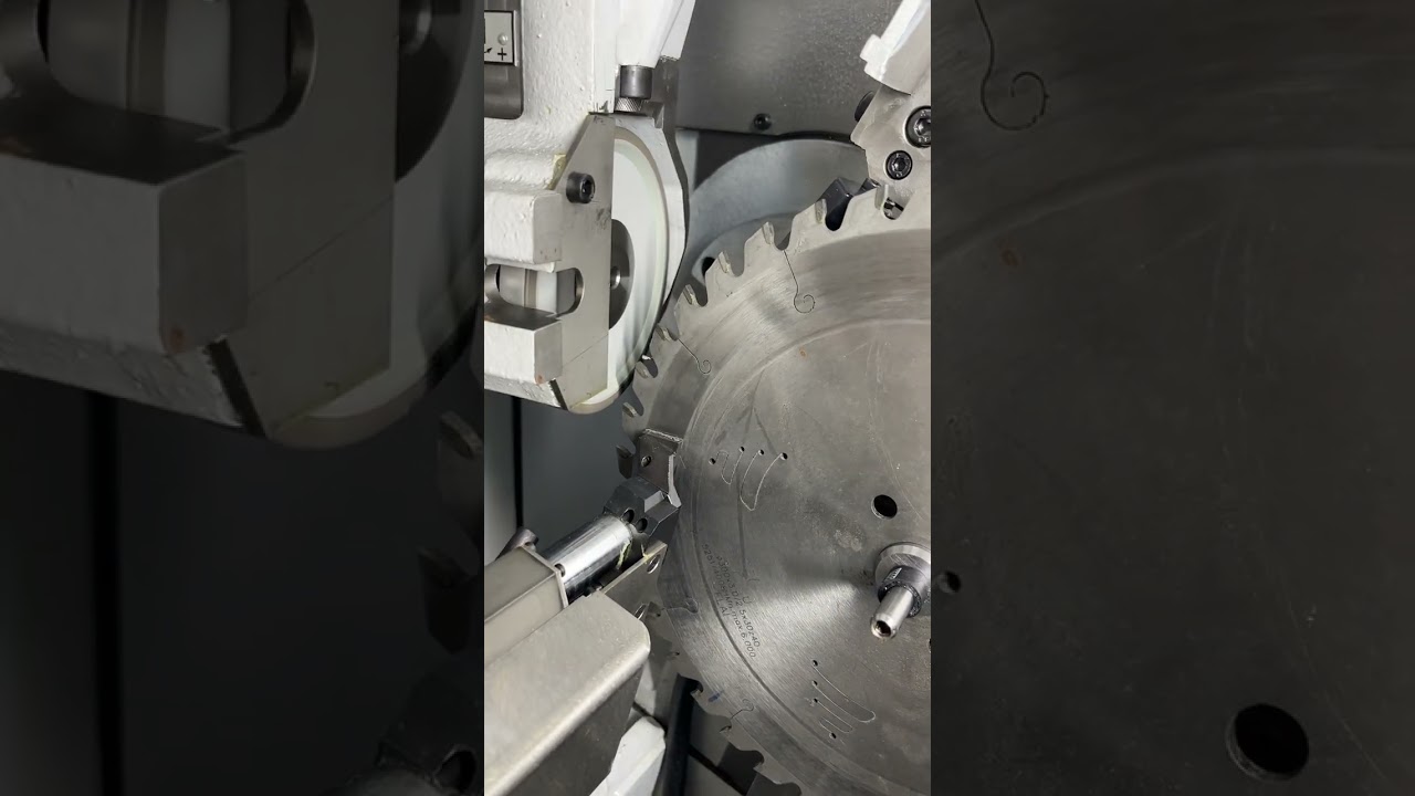 066 CP650 Radiustand