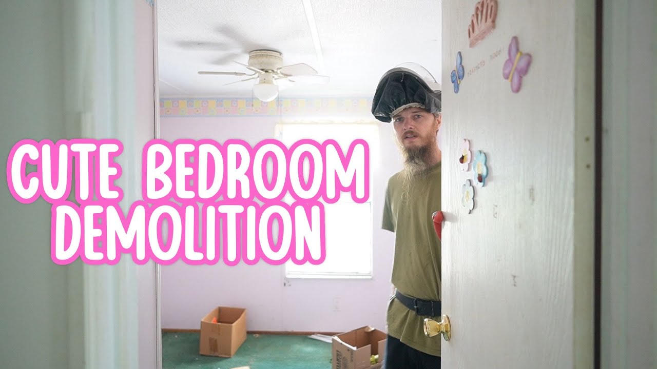 Tearing Out a Cute Bedroom - Complete GUT - 1984 Mobile Home