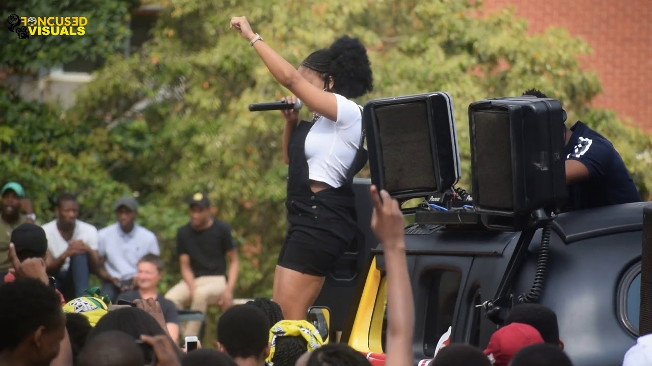 Sun EL Musician ft Simmy - Ntabezikude (Perfomance at Howard College Campus