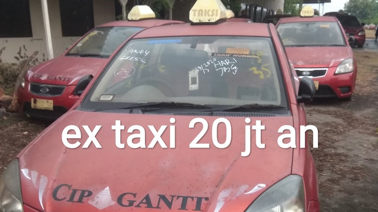 Mobil EX taksi kia rio th 2010 20 jt an