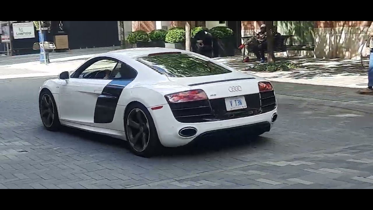 Toronto Carspotting | Ferrari F12, Porsche 911, Porsche 964, Lamborghini Diablo, Honda Civic EG