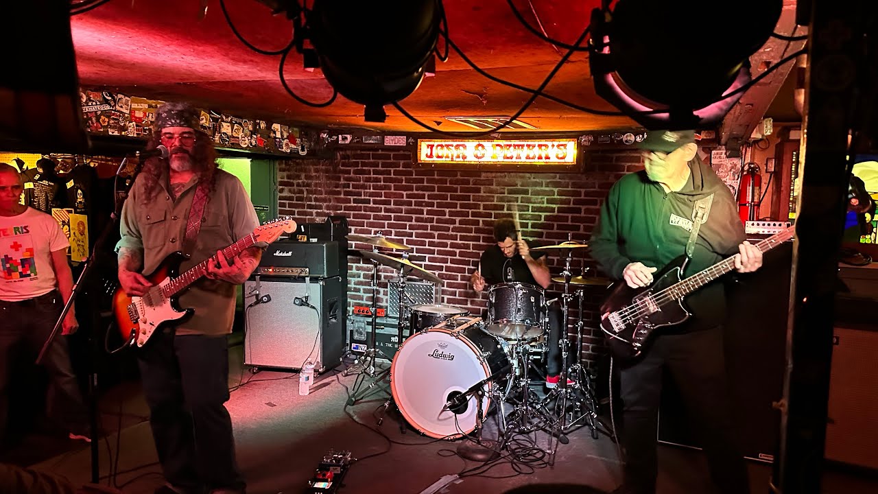 Brant Bjork Trio - Bread For Butter - John & Peter’s 2025