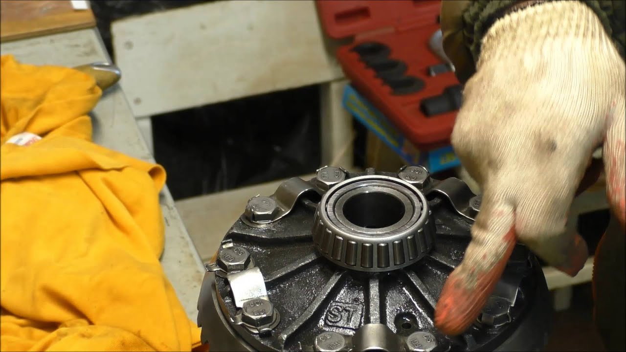 Great Wall Safe F1 (серия 5) Ставим самоблок НИРФИ в задний мост(продолжение)!