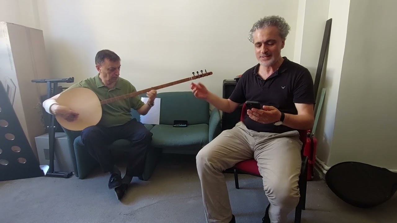 Şu kışlanın kapısına