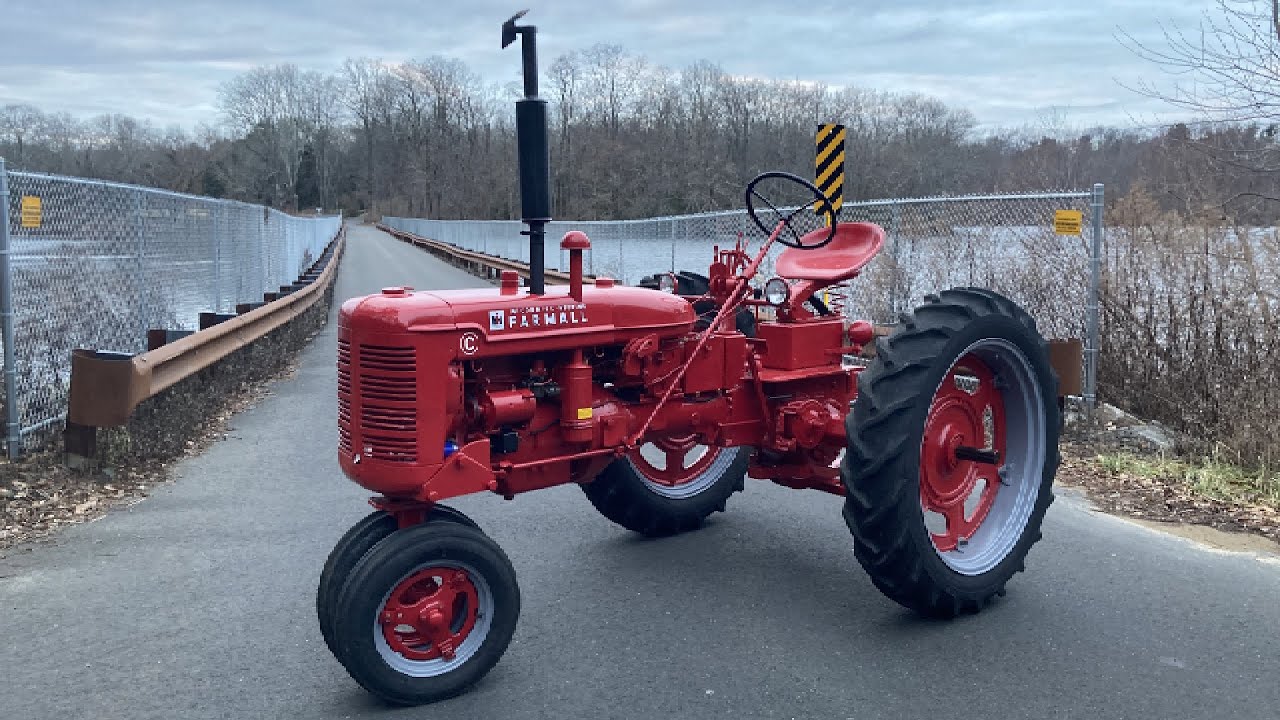 Restoring Farmall C | Part 2 - Clutch and Decals