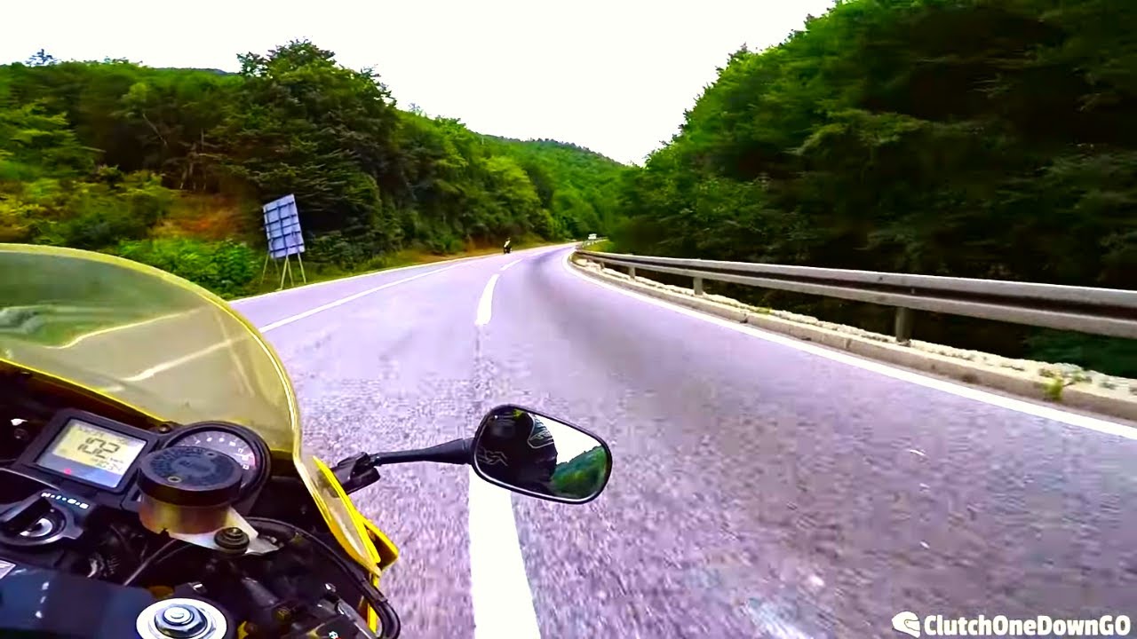 Going over the mountain | Honda CBR 929 rr