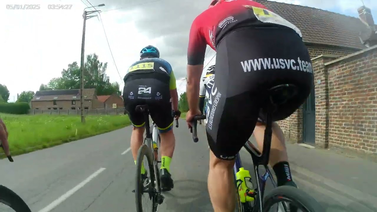 course ufolep Bruille st Amand fini au sprint une bonne 12eme place