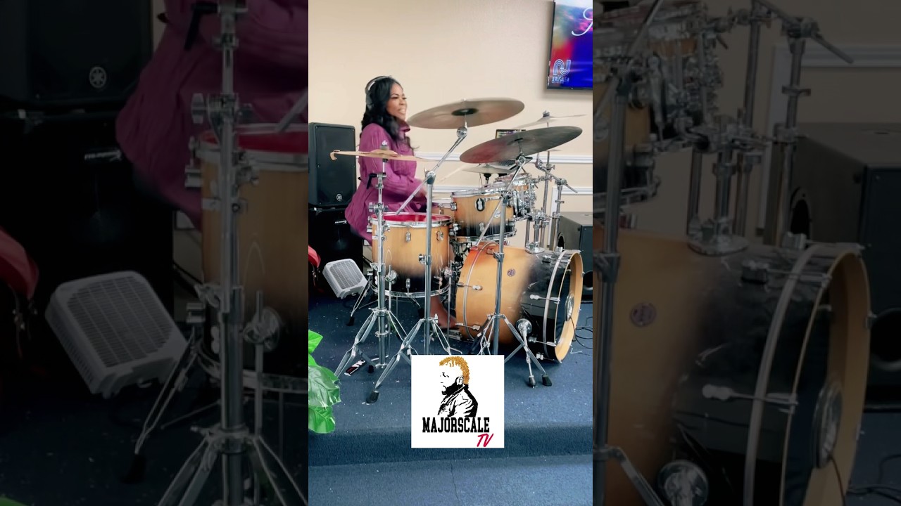 Tammy Walker on drums 🔥🎶🥁🎵 #praisebreak