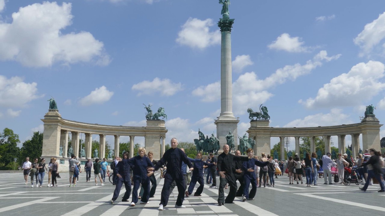 Yang Family Tai Chi Chuan Hungary | Bemutató a Hősök terén
