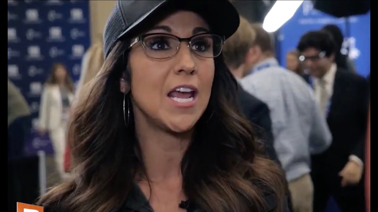 Lauren Boebert HUMILIATES herself with dumbest demand possible