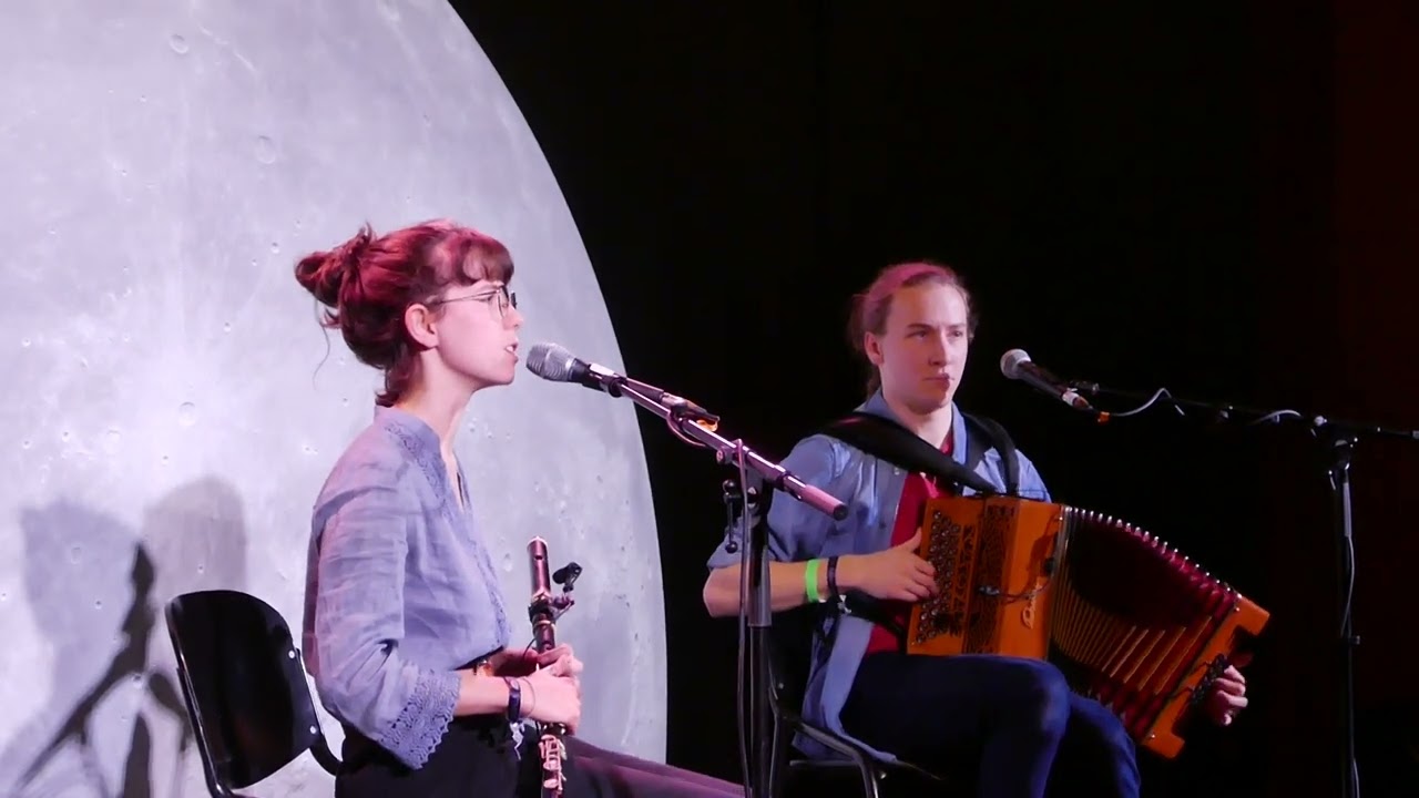 Folk Moon Rising at Balhalla   DUO NELLO   I