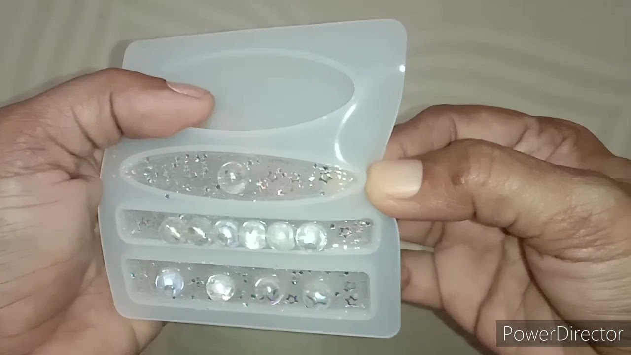 தமிழில் Pearl Hair clips with Epoxy Resin | How to make hair clips| Mariyo crafty Tamil