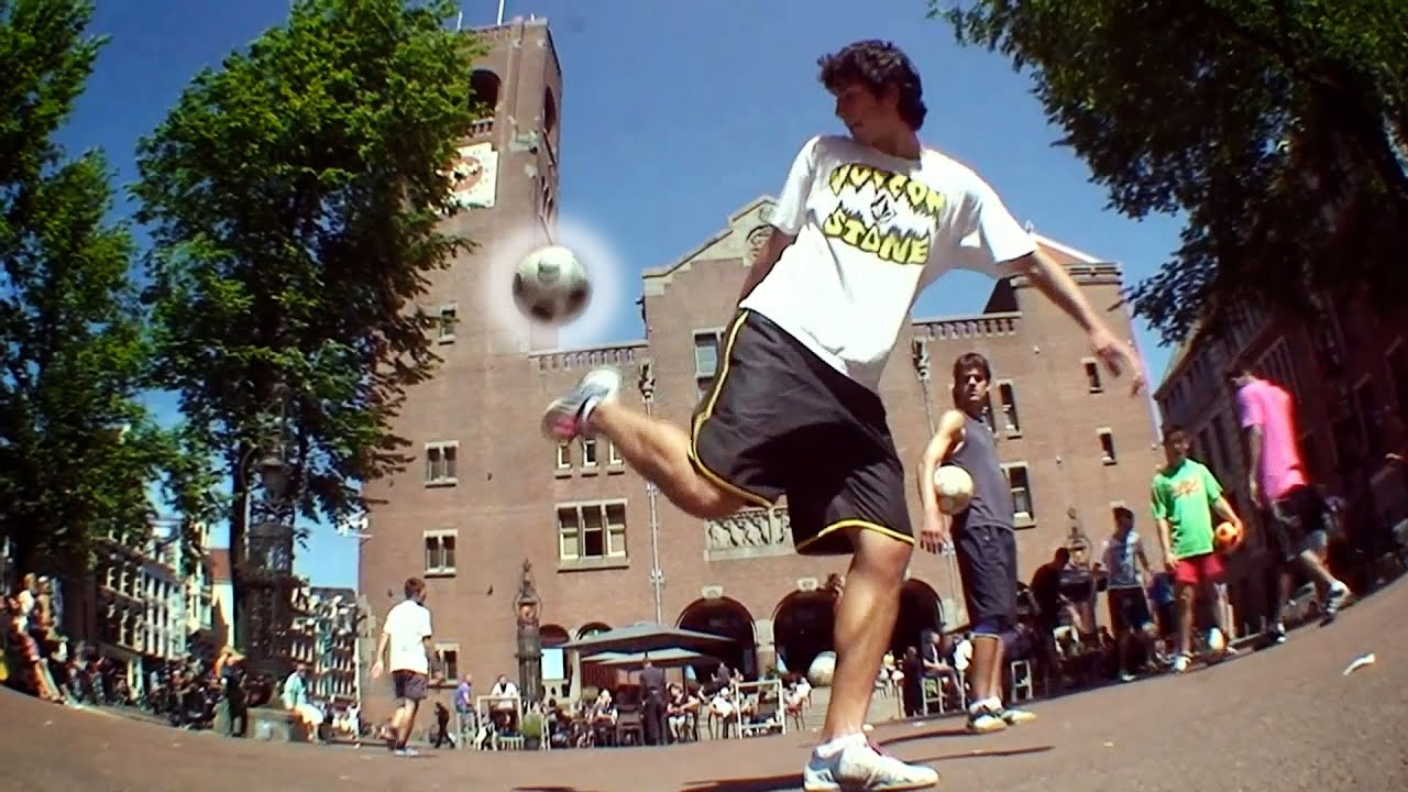 Amsterdam Freestyle Football Meeting | Tek Neek