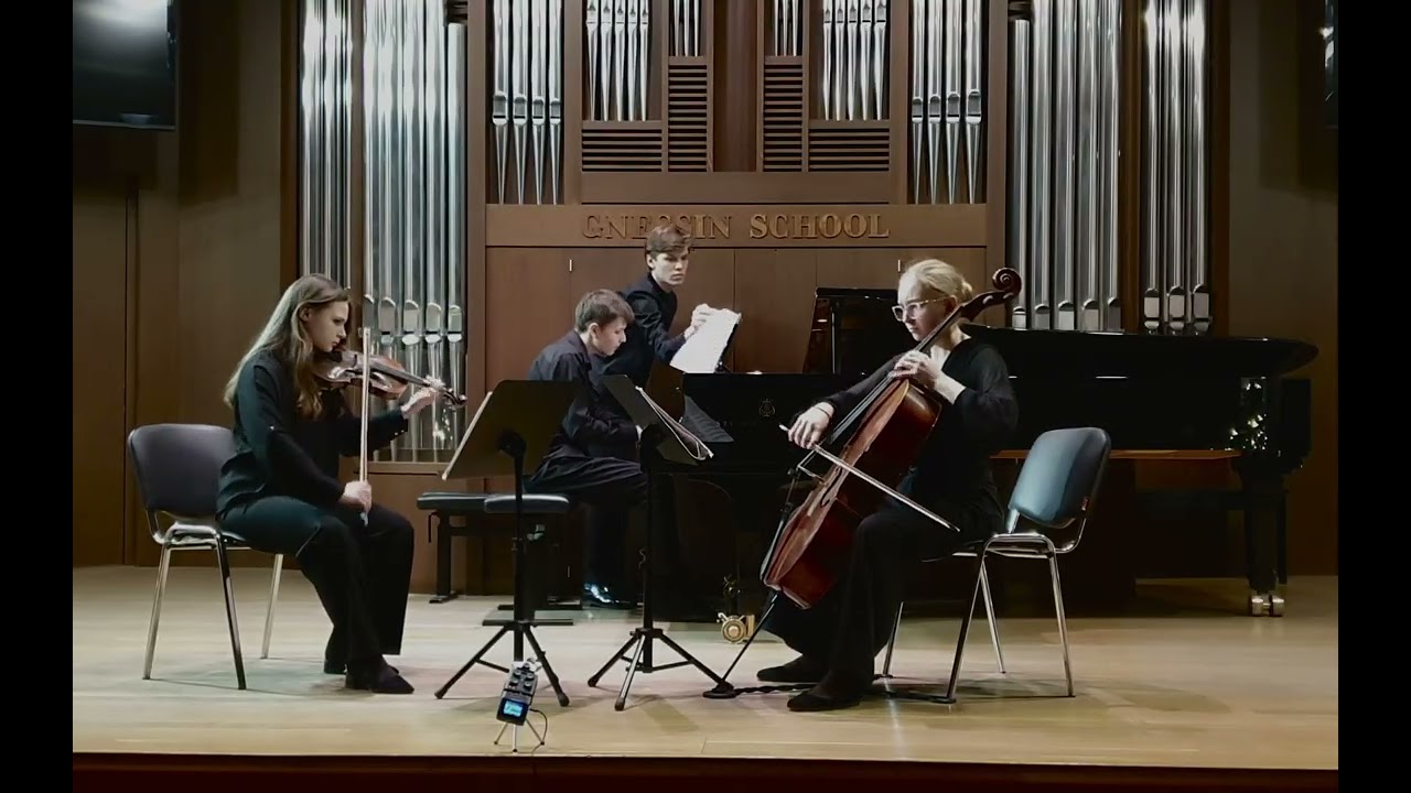 Д.Шостакович. Фортепианное трио №2 ми минор: 3,4 части. // D.Shostakovich. Piano trio №2: 3,4.