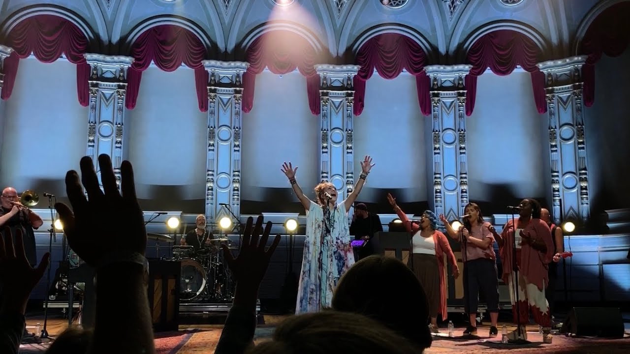 I Exalt Thee  - Lauren Daigle (Look Up Child World Tour 2019, Vancouver)