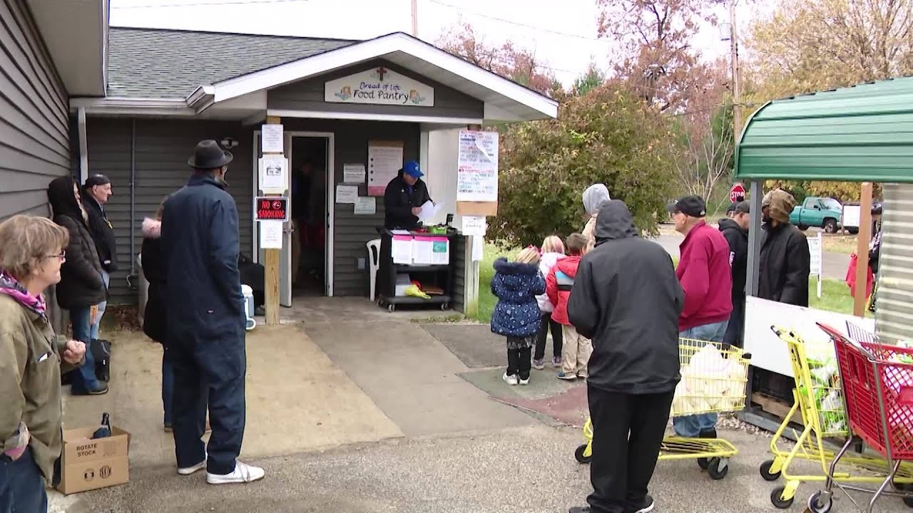 SNAP cuts hit hard in Lake County, one of state&rsquo;s poorest counties