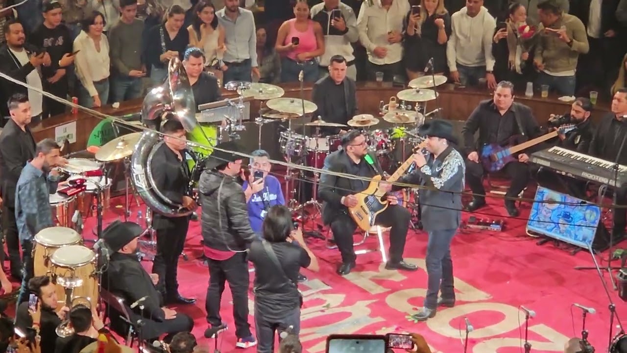 Julion Alvarez y Alfredo Olivas en Palenque de Pachuca, Hgo. 2023