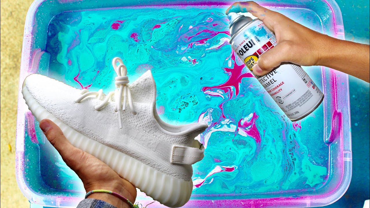 HYDRO Dipping YEEZY'S