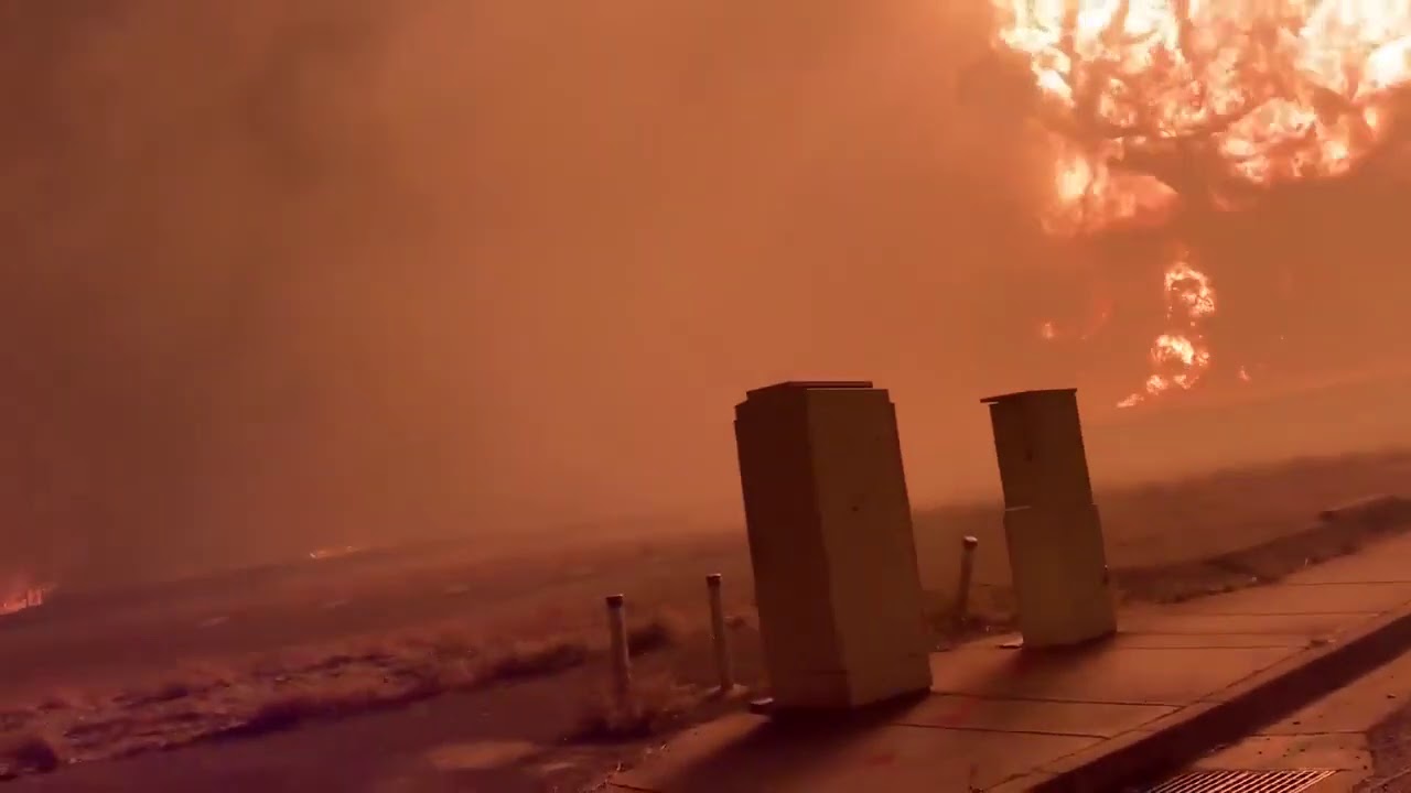 Motorist Witnesses Explosion Driving Through Oregon Wildfire