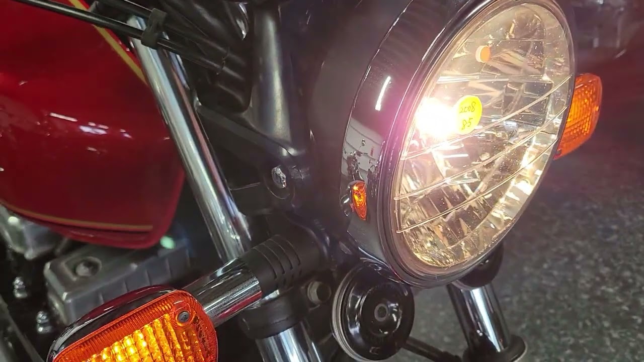 CB750