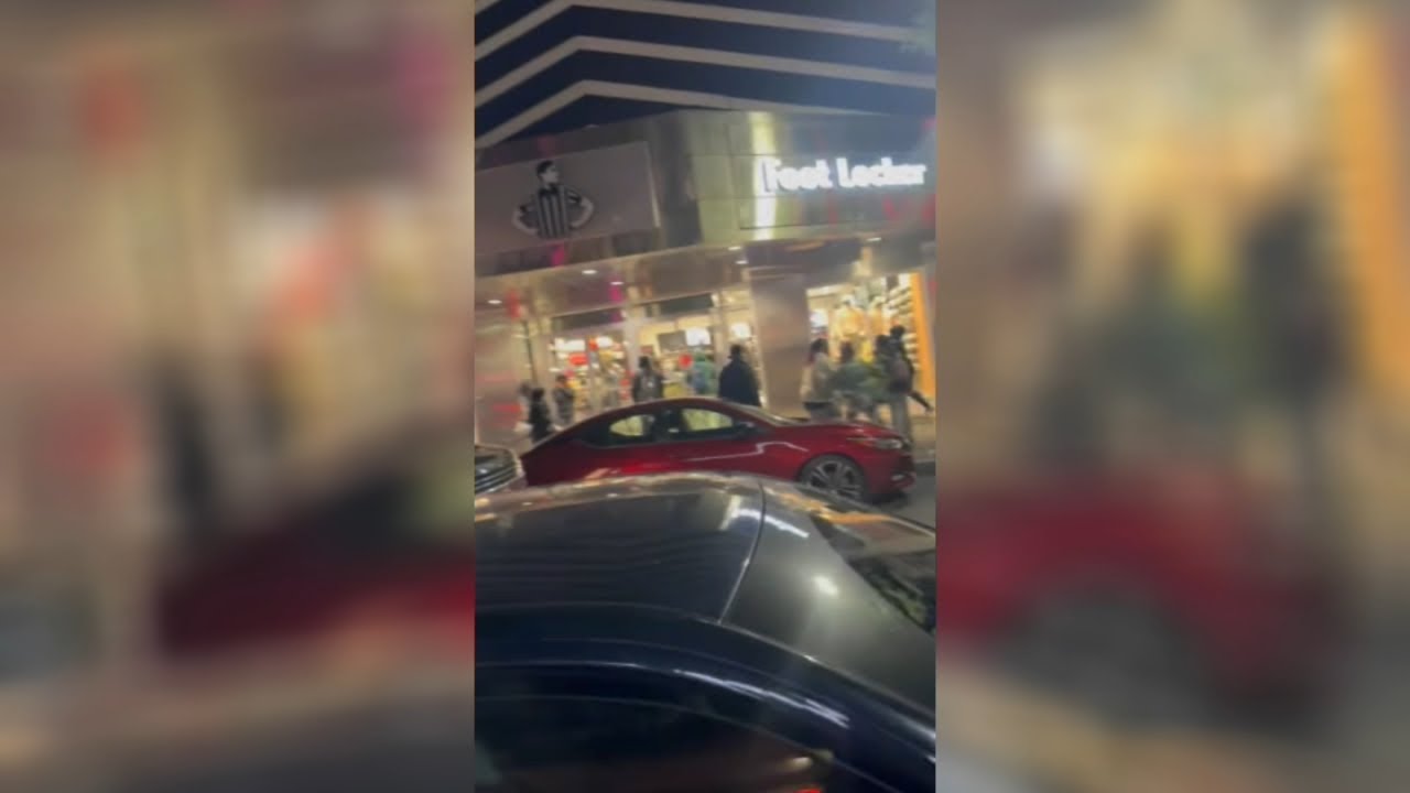 Video captures looting in Center City Philadelphia