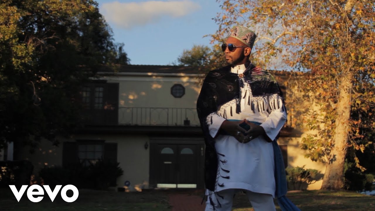 Shafiq Husayn - Sofas (Official Music Video) ft. Didda Joe, Aqeelion, Bobby Earth, Muwosi