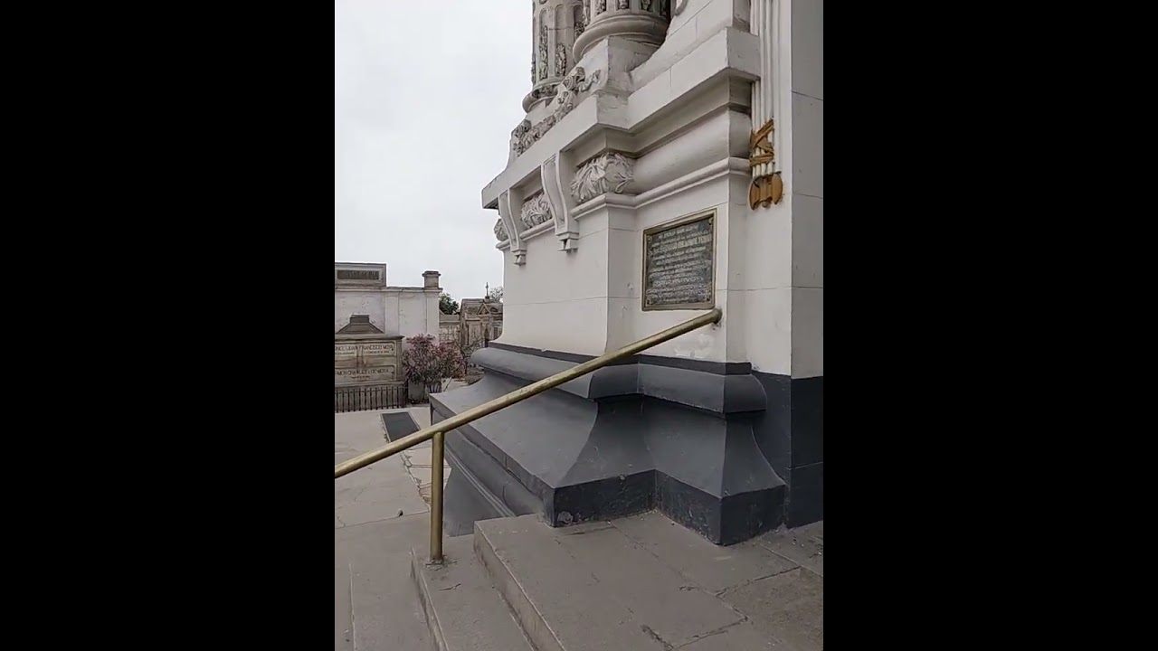 La peña arriba Perú, Visitando el Cementerio del Presbiterio Maestro Nro 2,Enero 22 del 2,026.