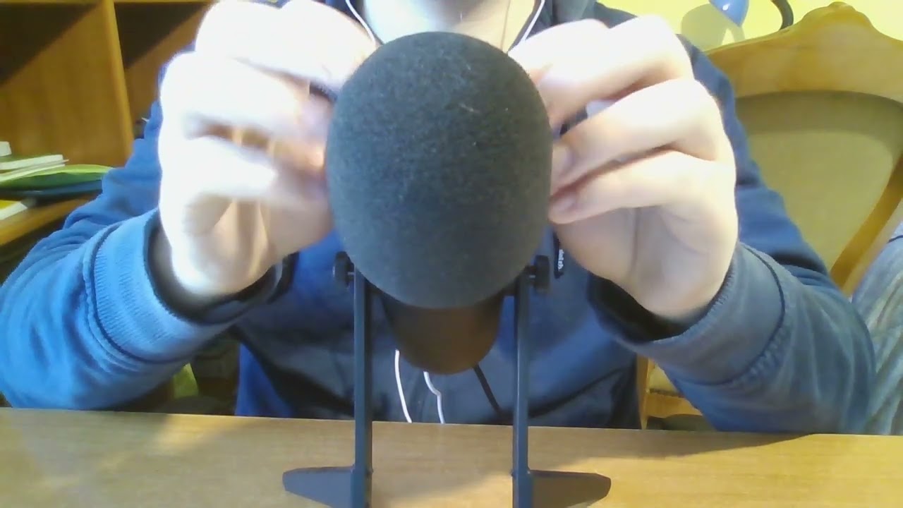 SCRATCHING ASMR