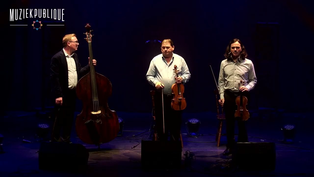 Tcha Limberger Kalotaszeg trio: én vagyok a falu rossza