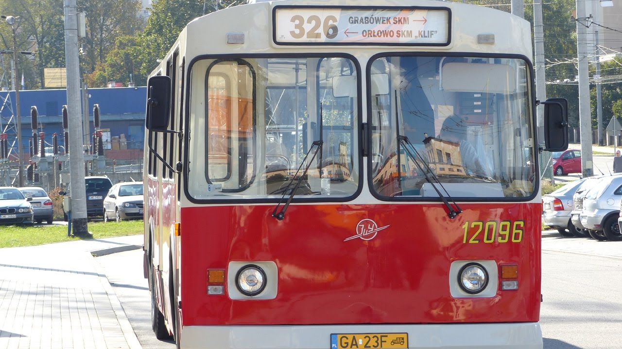 Gdyński trolejbus Ziu-9  (ЗиУ-9)  - kurs na lini 326