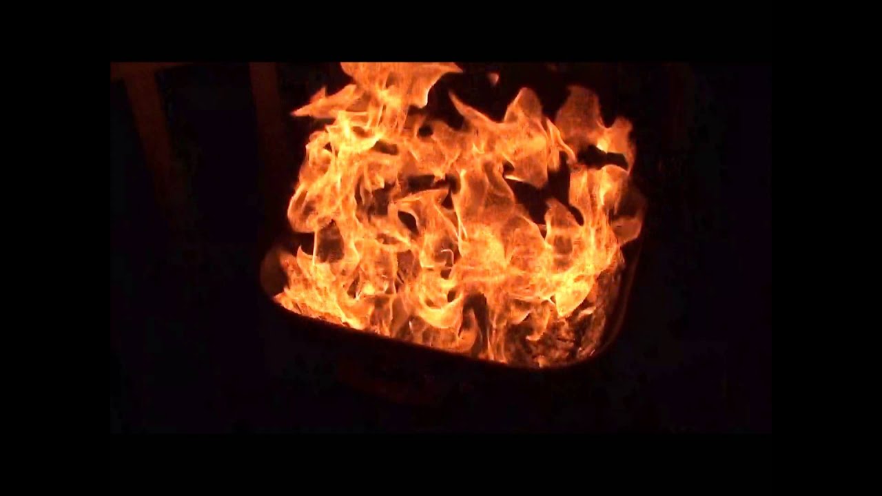 Starting my Charcoal Grill (lots of lighter fluid!)