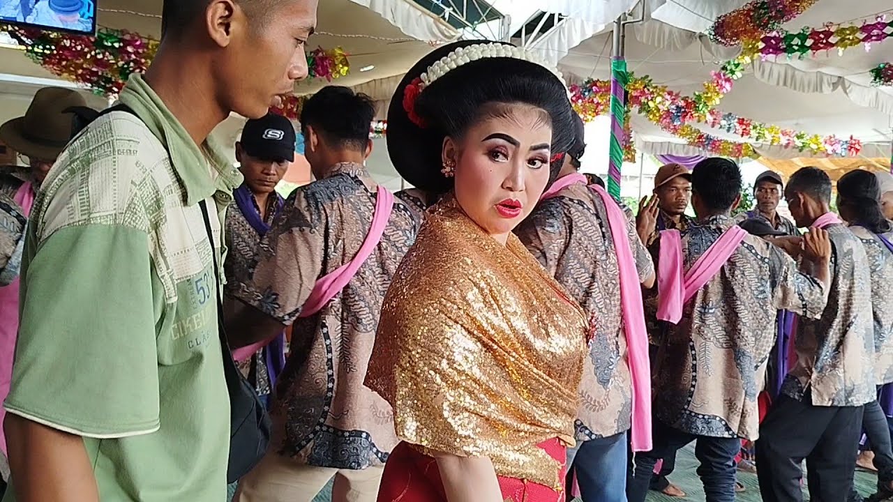 Ini pagelaran yg begitu keren ✨ - Langen Tayub