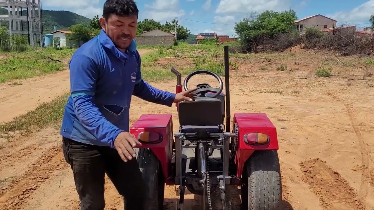 hoje foi dia da entrega do trator caseiro com motor de moto
