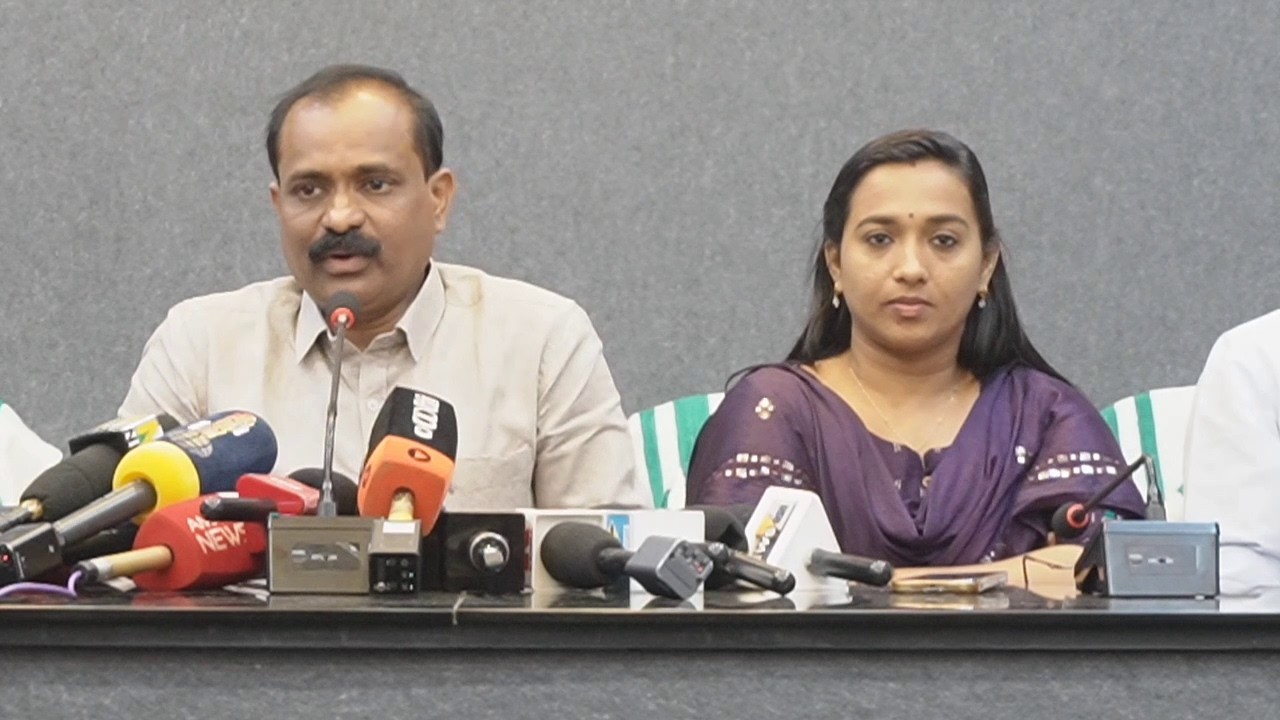 VV Rajesh & Asha Nath Press Meet | തിരുവനന്തപുരം മേയർ വി വി രാജേഷ് മാധ്യമങ്ങളെ കാണുന്നു