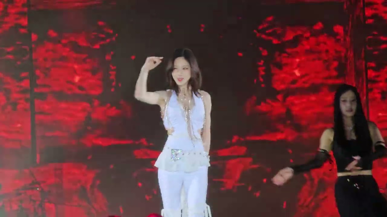 [4K 60p Fancam] 230610 Taeyeon 태연 Cold As Hell - 