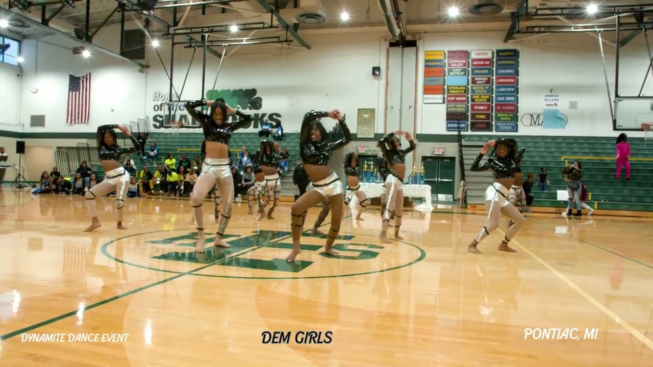 Columbus Royal Heat vs Dem Girls vs Eminence Dance | 3-Way Majorette Stand Battle Dance