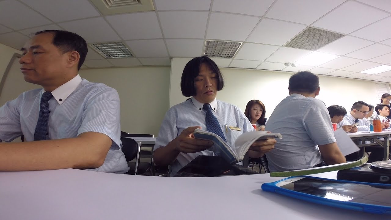業務員日記 公司階段進度檢討會議 隨手拍