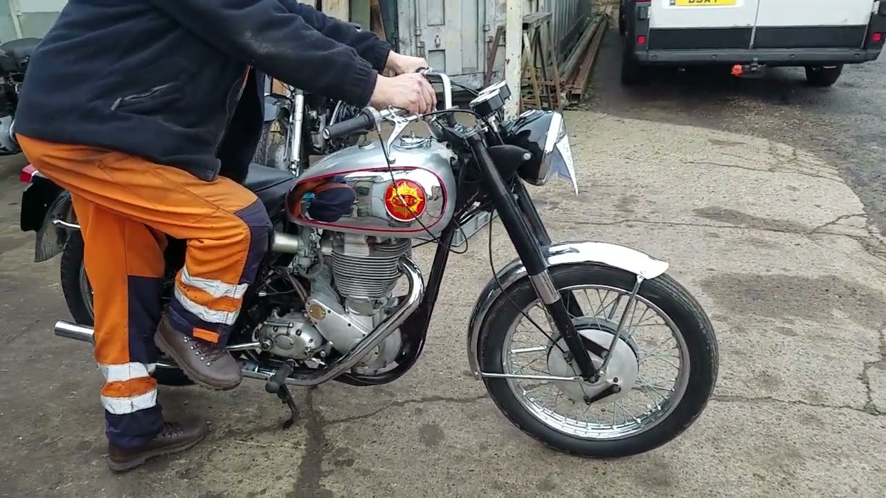 1960 BSA DBD34 Goldstar 500cc at Andy Tiernans #09053BSA
