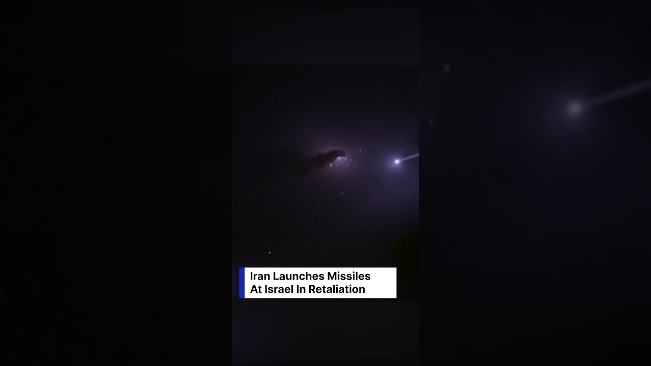 BREAKING: Iran Unleashes Waves Of Ballistic Missiles Targets Israel | Factual Flow | AH1F