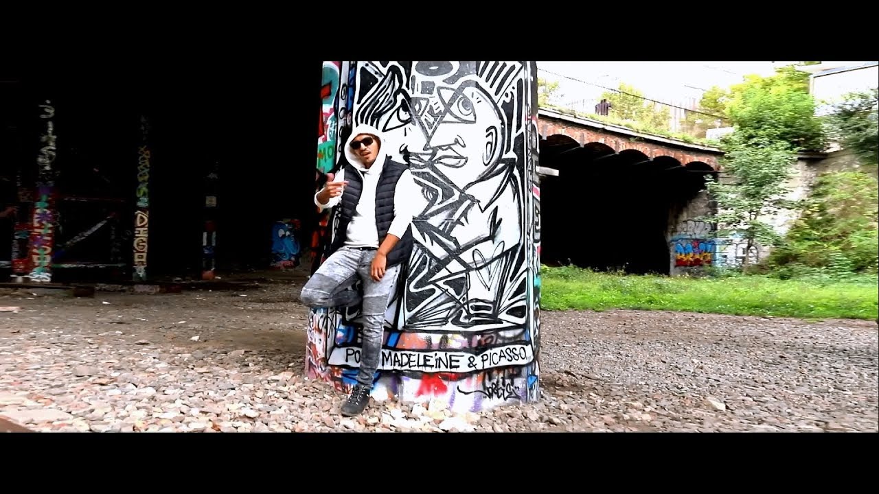 Aminyho - Tourner en rond (Clip Officiel) - Original Song