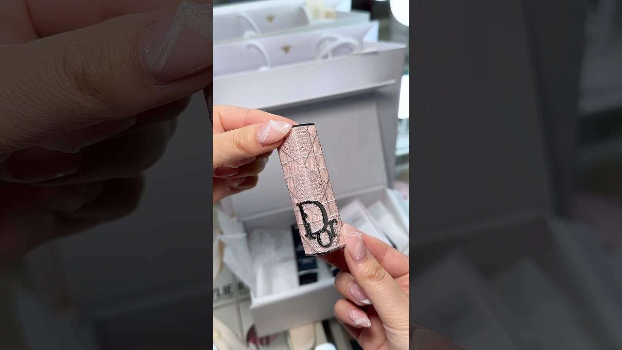 Dior addict lipstick case 🩷