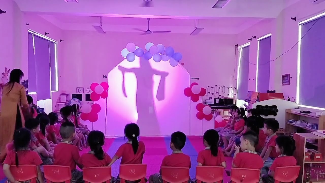Thi giáo viên dạy giỏi. HDAN nghe hát: Mẹ yêu. Dạy hát: Mẹ ơi có biết.