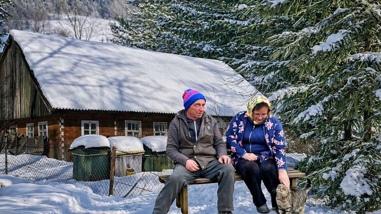 Peaceful Old Age in a Mountain Village Far from Civilization