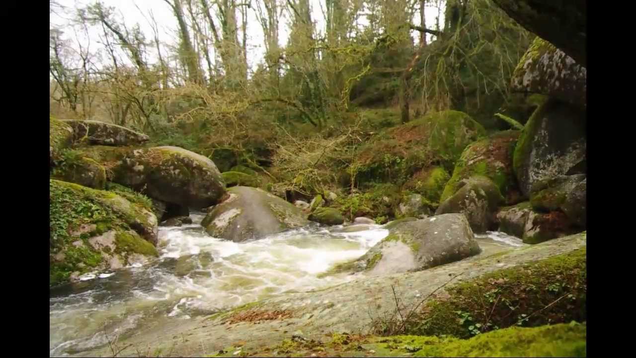 Le Huelgoat  Les chaos  de rivières, les cascades éphémères,du Gouffre en crue du Ménage
