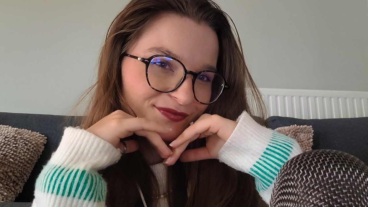 ASMR Positive Affirmations and soft kisses 💋